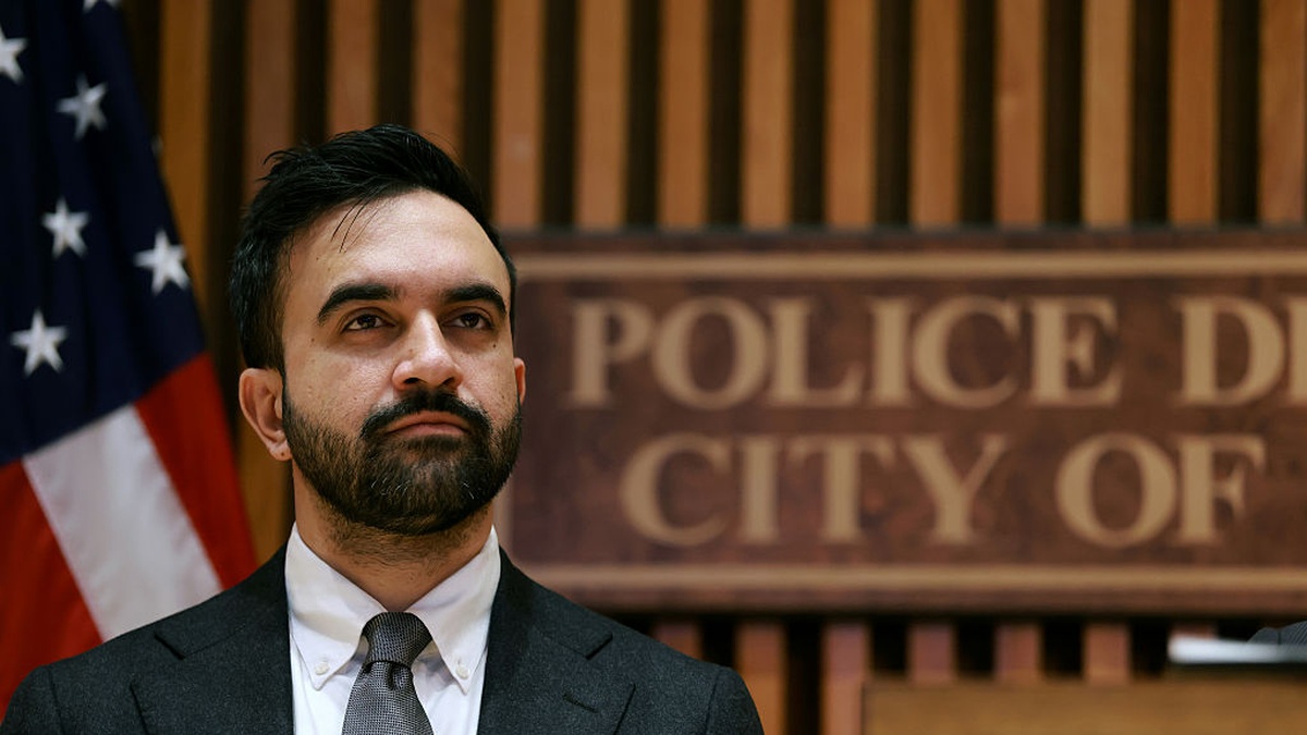 ‘Assault on our democracy’: Mamdani explodes after ICE detains NYC Council employee, and the two sides can’t agree on what happened