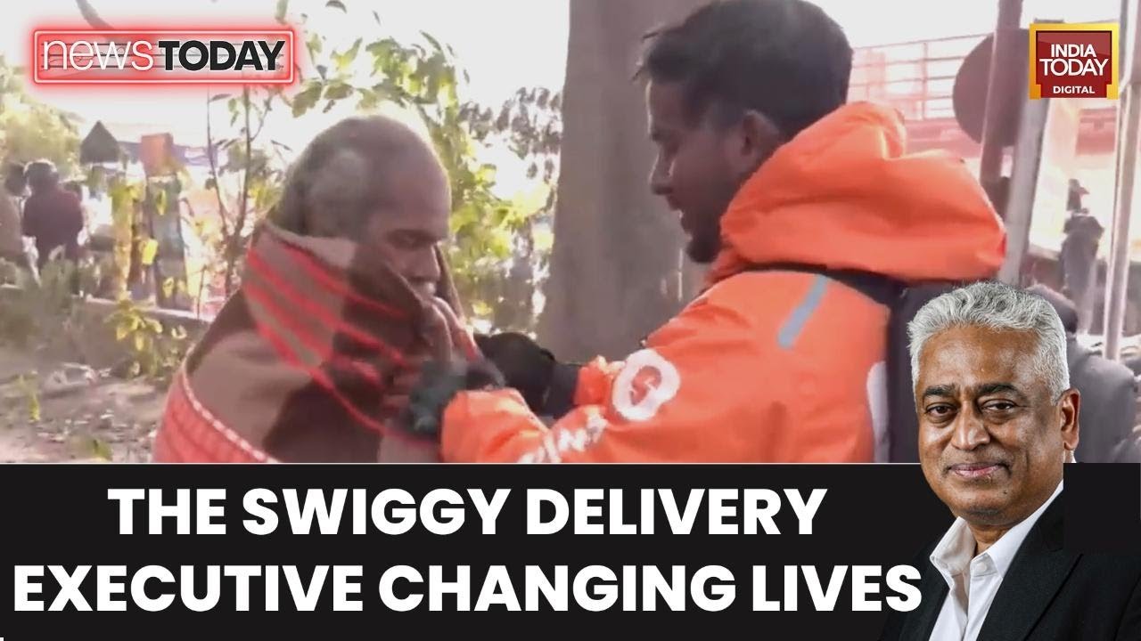 Delhi Swiggy Delivery Executive Spends 50% Income Helping Needy | Akash Saroj's Inspiring Story