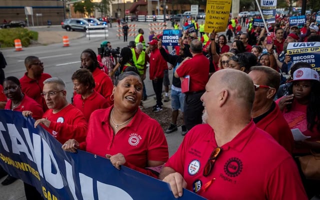 Union vows to fight for Ford employee suspended for Trump comment: "Workers should never be subjected to vulgar language or behavior by anyone — including from the President of the United States."